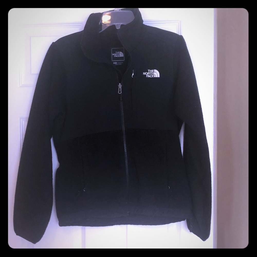 Classic Women’s North Face Fleece Jacket